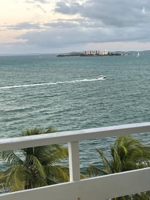 Beautiful Ocean Blue Love Oceanfront Apartment Fajardo Eksteriør billede
