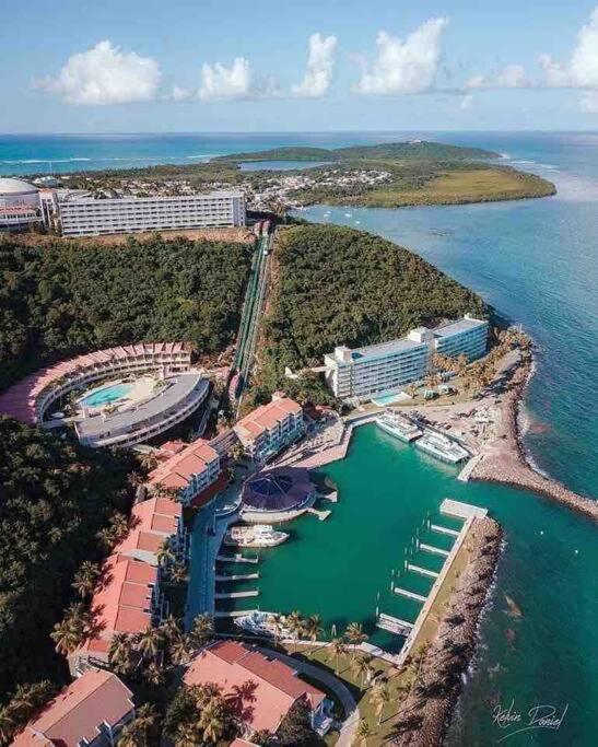 Beautiful Ocean Blue Love Oceanfront Apartment Fajardo Eksteriør billede