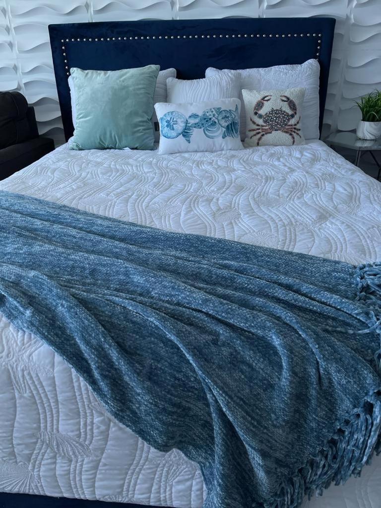 Beautiful Ocean Blue Love Oceanfront Apartment Fajardo Eksteriør billede