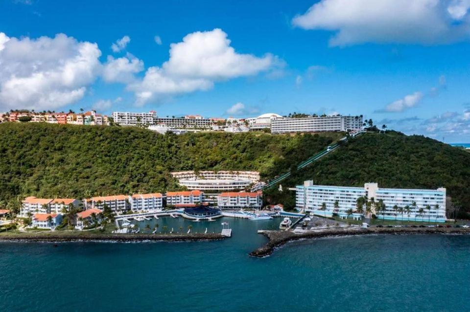 Beautiful Ocean Blue Love Oceanfront Apartment Fajardo Eksteriør billede